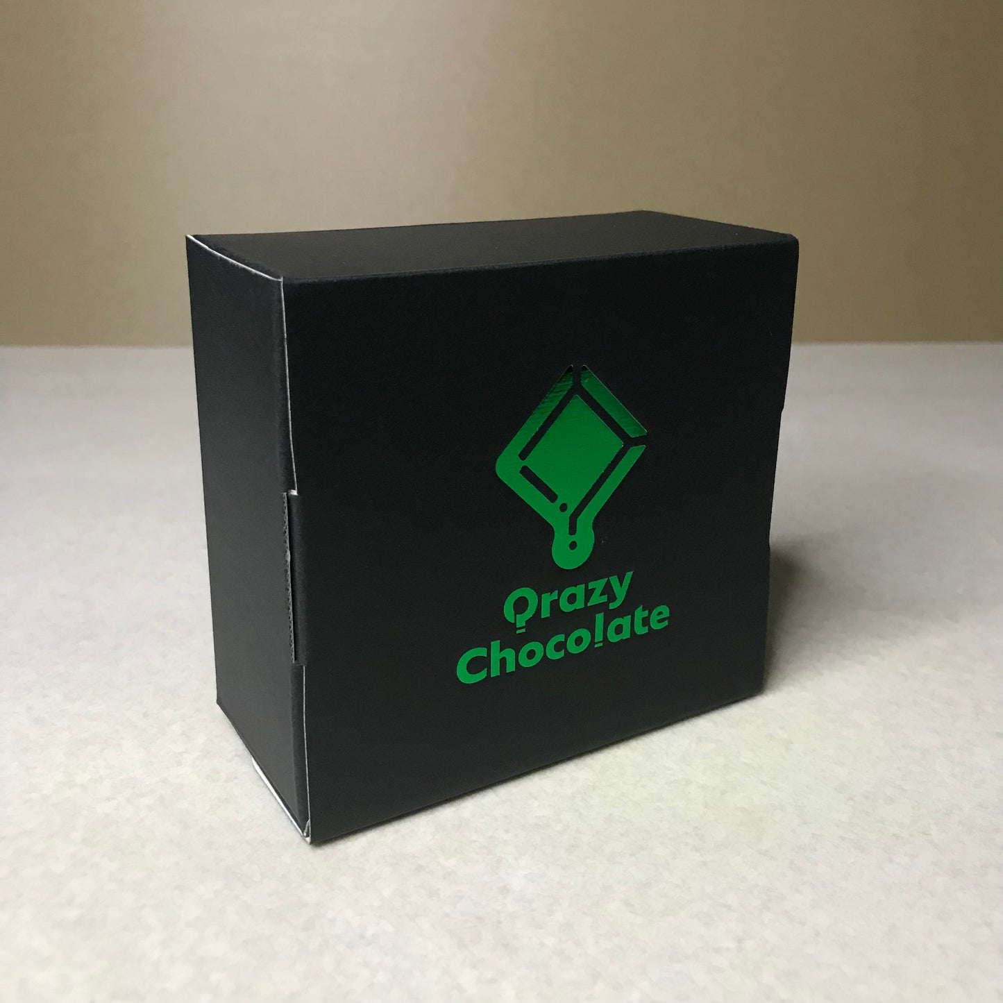 チャバコアラと茶箱